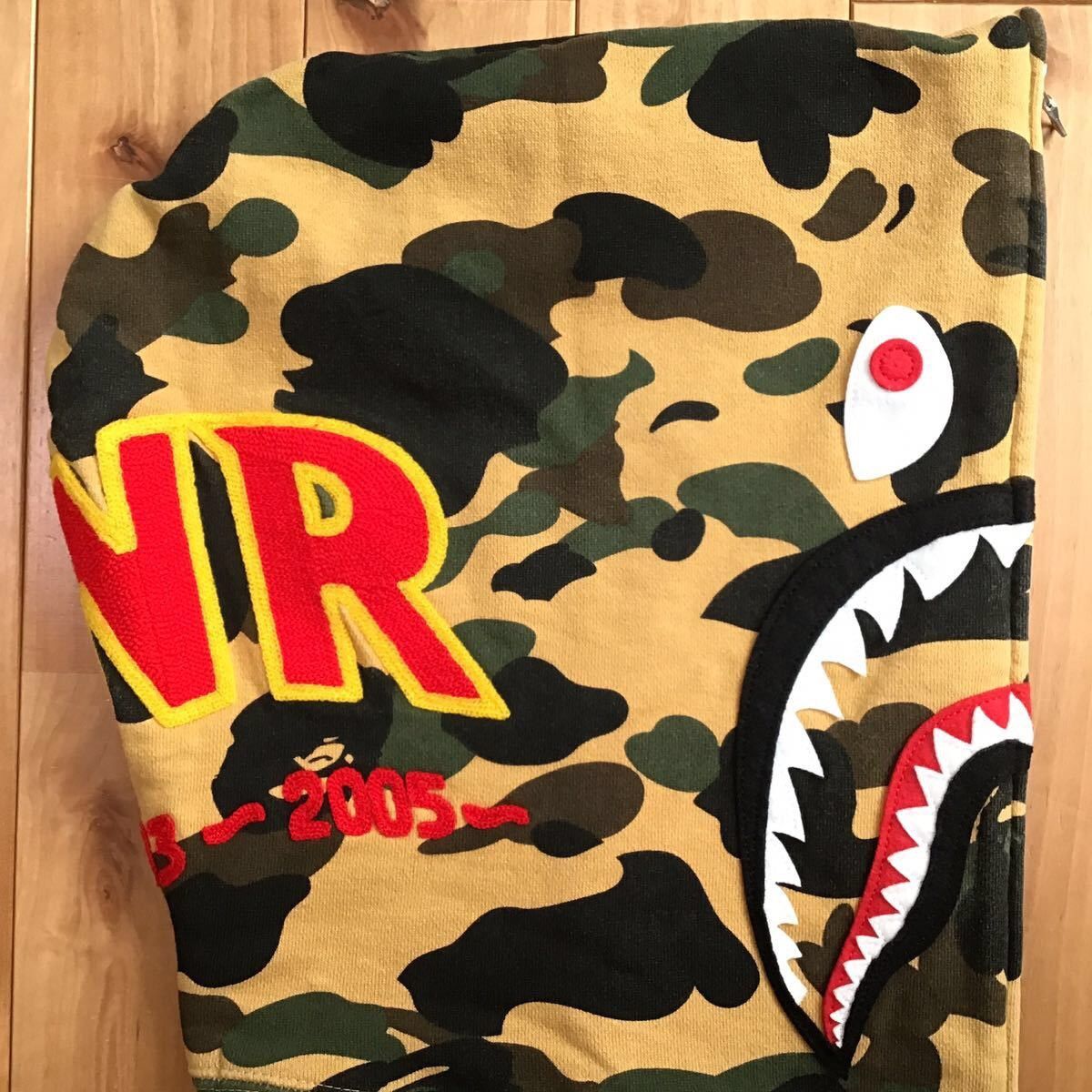 Bape BAPE 1st camo yellow shark full zip hoodie a bathing ape Size US L / EU 52-54 / 3 - 4 Thumbnail
