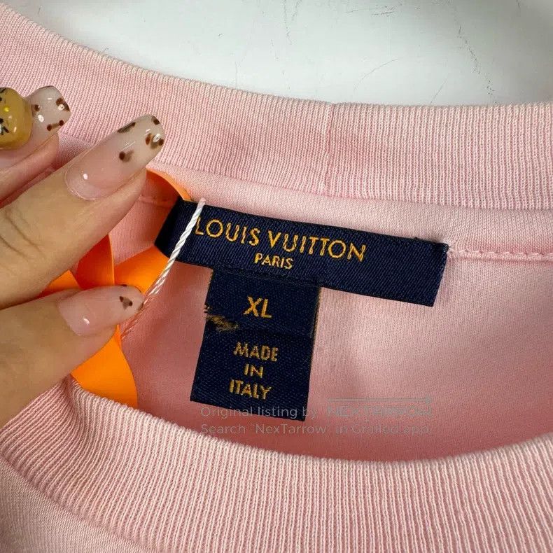 Louis Vuitton Louis Vuitton Pink logo short sleeves Size US XL / EU 56 / 4 - 3 Thumbnail