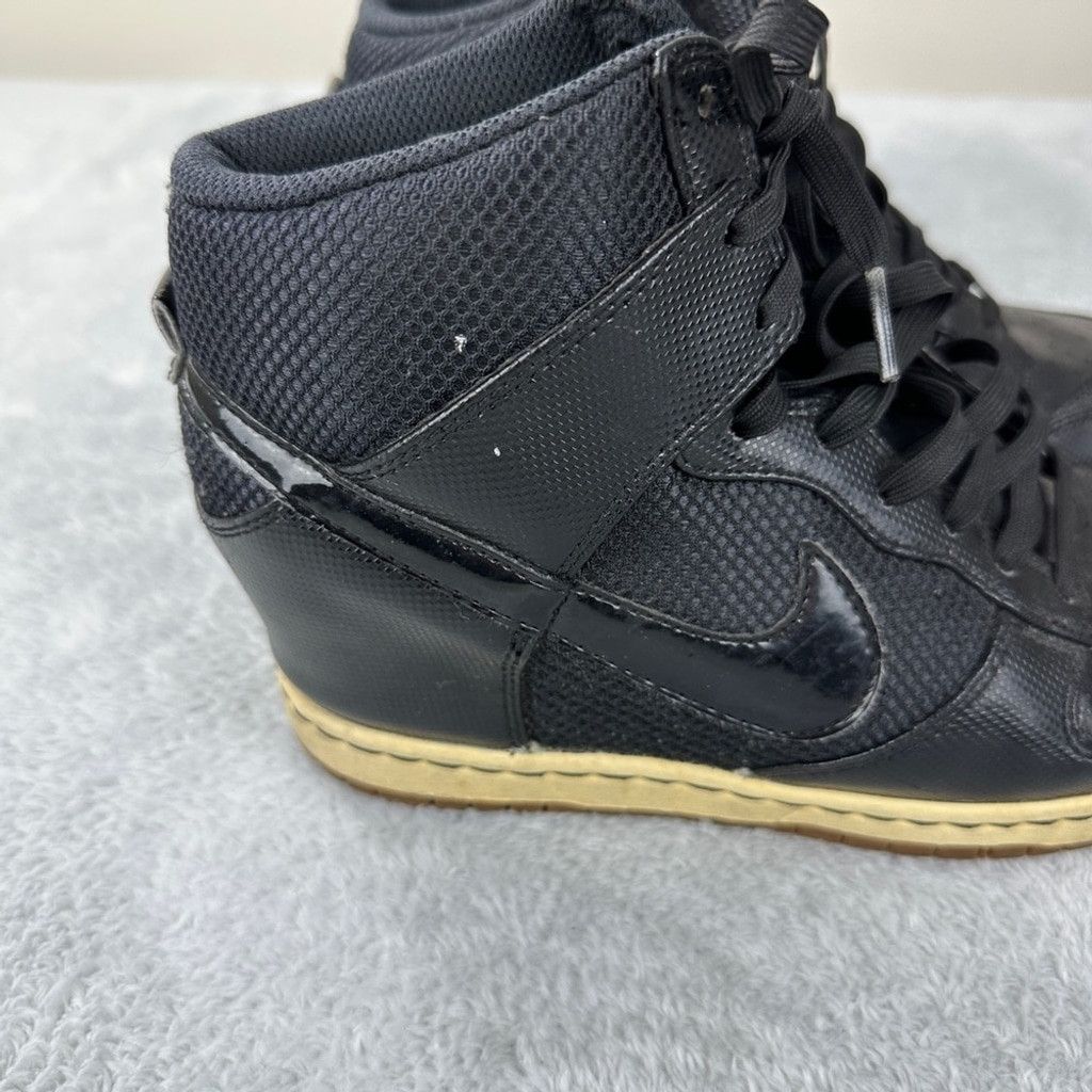 Nike Nike Women Sz 9.5 US/7 UK/41 EU Dunk Sky Hi Black Essential Size US 9.5 / IT 39.5 - 6 Thumbnail