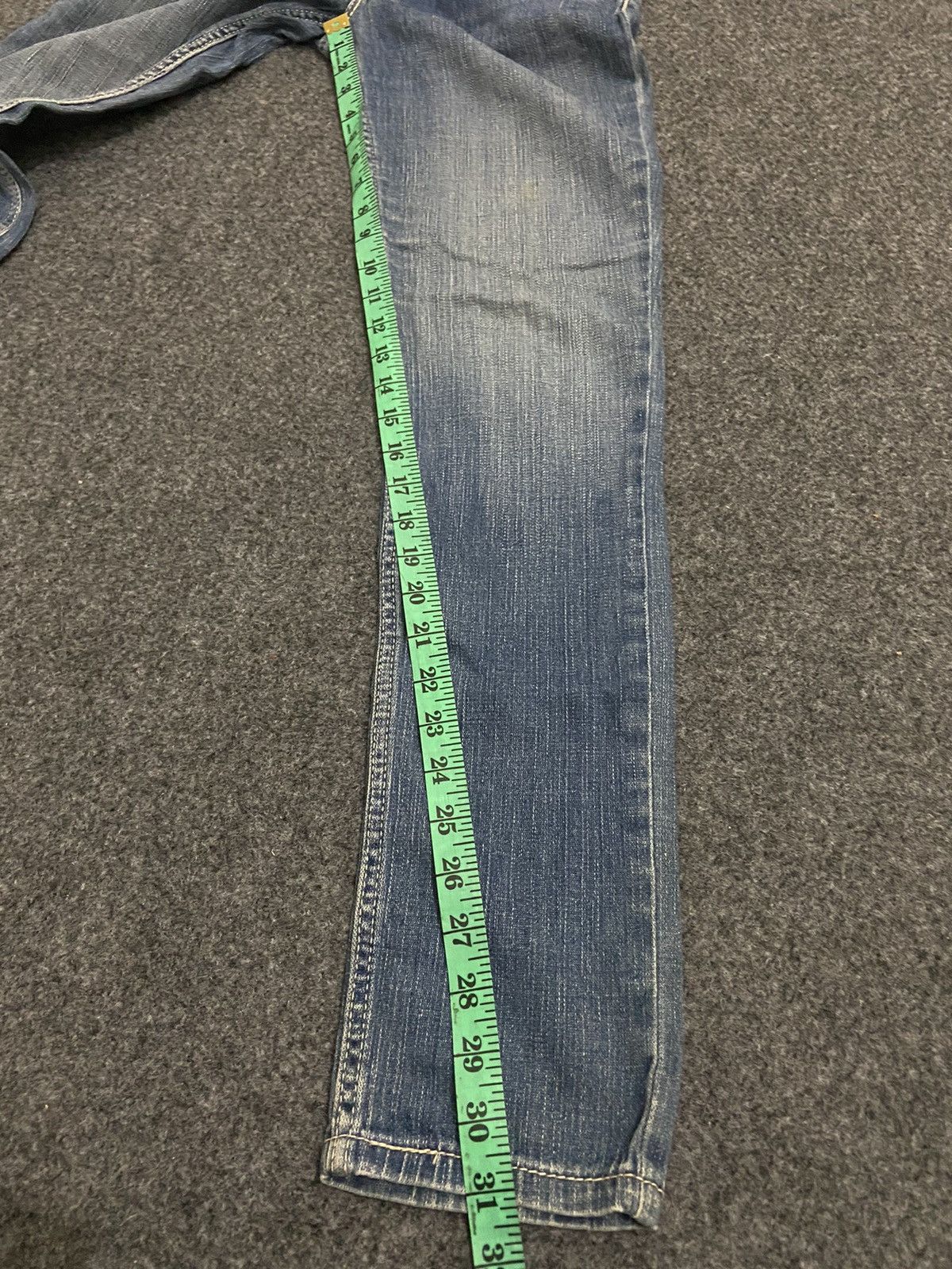 Levi's × Vintage Levi’s denim pants for girls slim fit Size 27" / US 4 / IT 40 - 13 Thumbnail