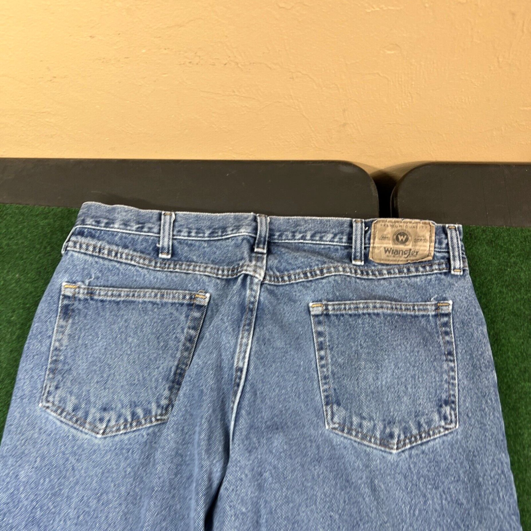 Wrangler Wrangler Authentics Jeans Straight Leg Blue Denim Men's Sz. 38x29 Size US 38 / EU 54 - 2 Thumbnail