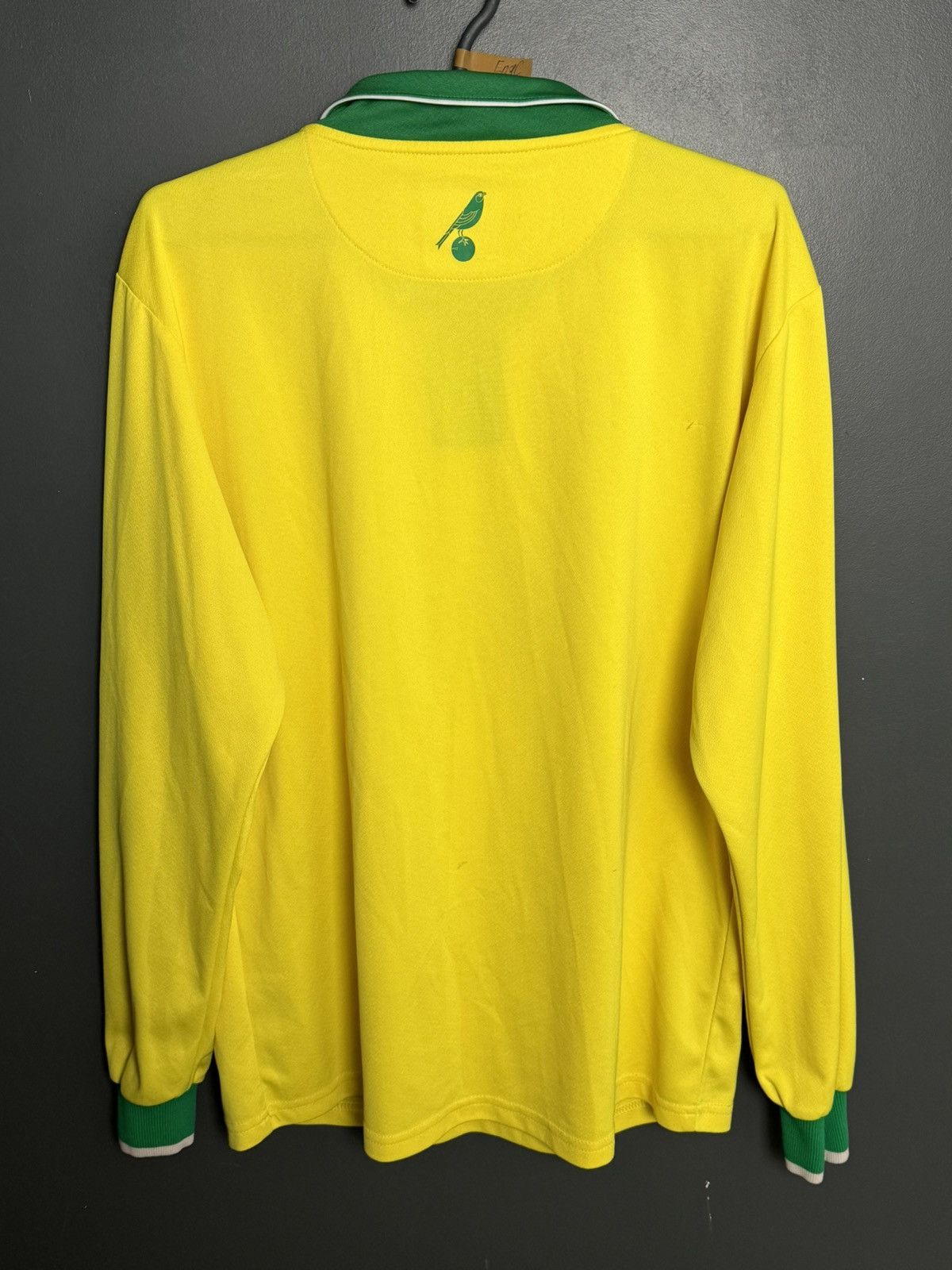 Errea Norwich City 12/13 Home Football Long Sleeve Jersey Size US M / EU 48-50 / 2 - 2 Thumbnail