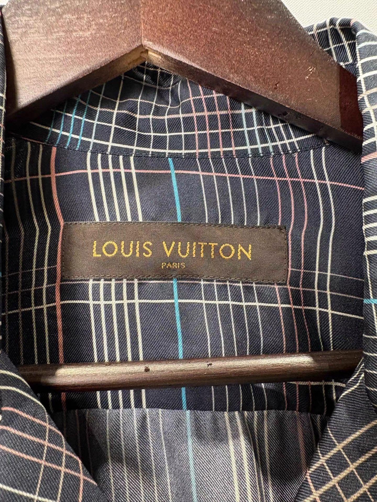 Louis Vuitton Louis Vuitton Damier & Monogram Silk Shirt K36 Size US XS / EU 42 / 0 - 3 Thumbnail