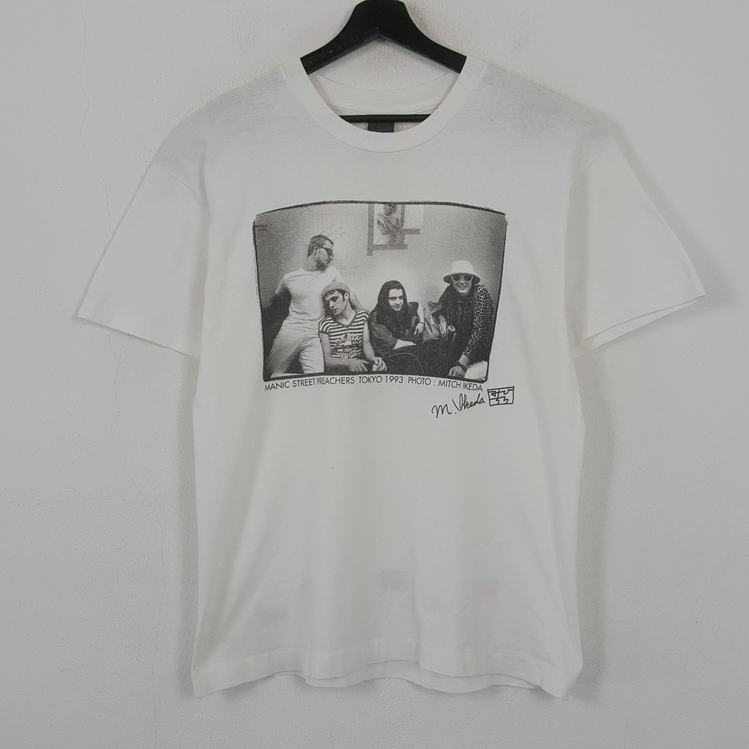 Band Tees Manic Street Preachers Tokyo 1993 Photo Tee – Mitch