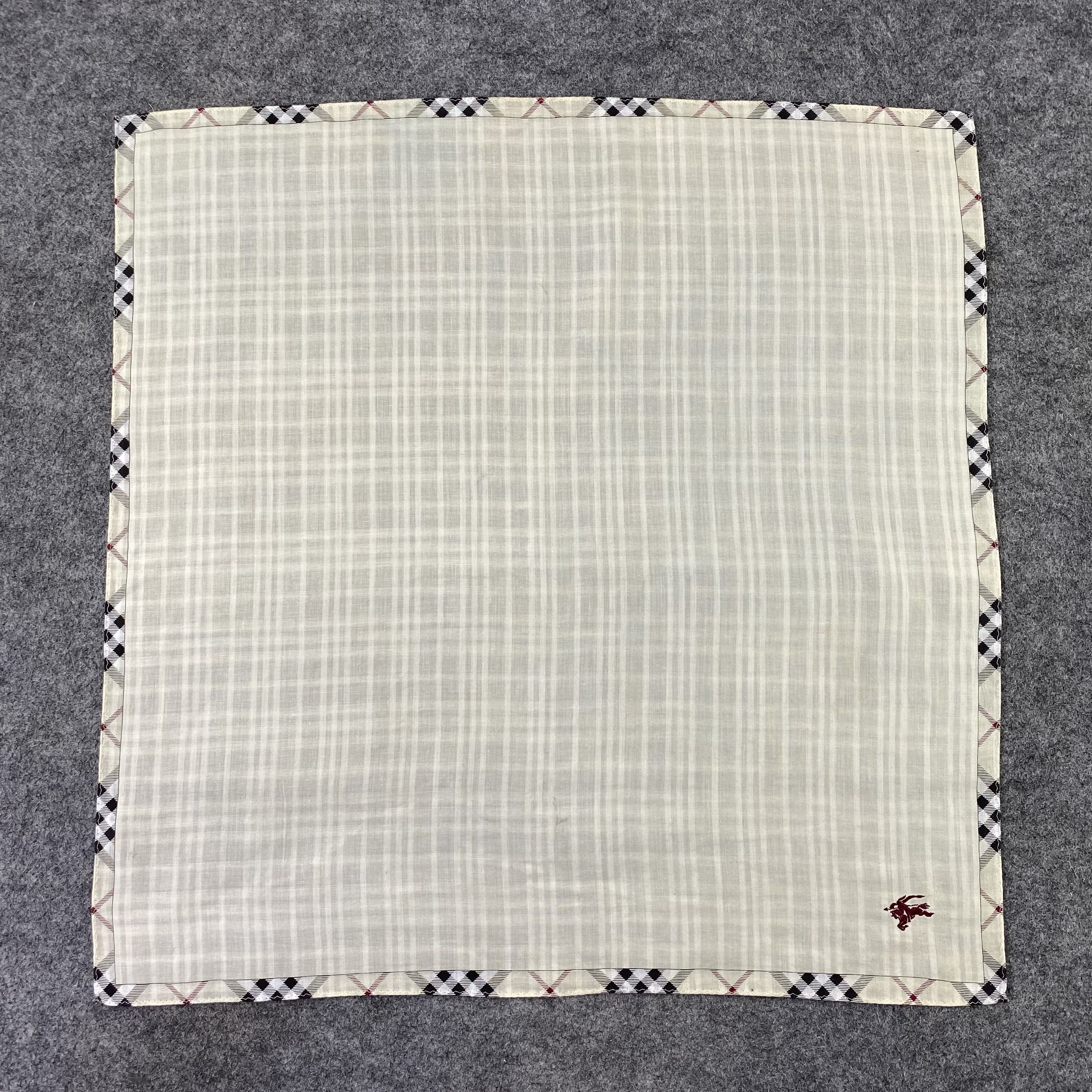 Burberry Burberry Handkerchief / Bandana / Neckerchief-B522 Size ONE SIZE - 3 Thumbnail
