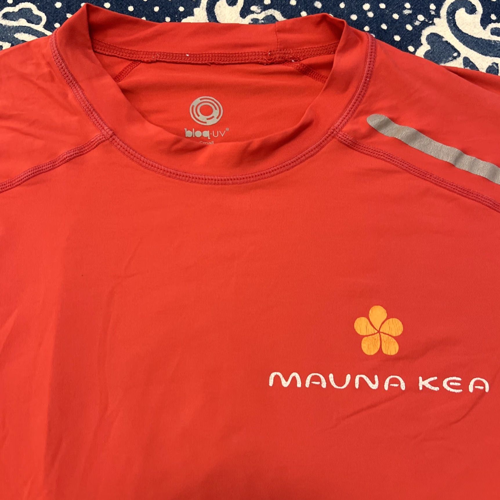 Logo 7 VINTAGE Mauna Kea Hotel Rash Guard Logo Shirt S Red Surfer Retro Bloq-UV Unisex Adults Men's Womens Size US S / EU 44-46 / 1 - 2 Thumbnail