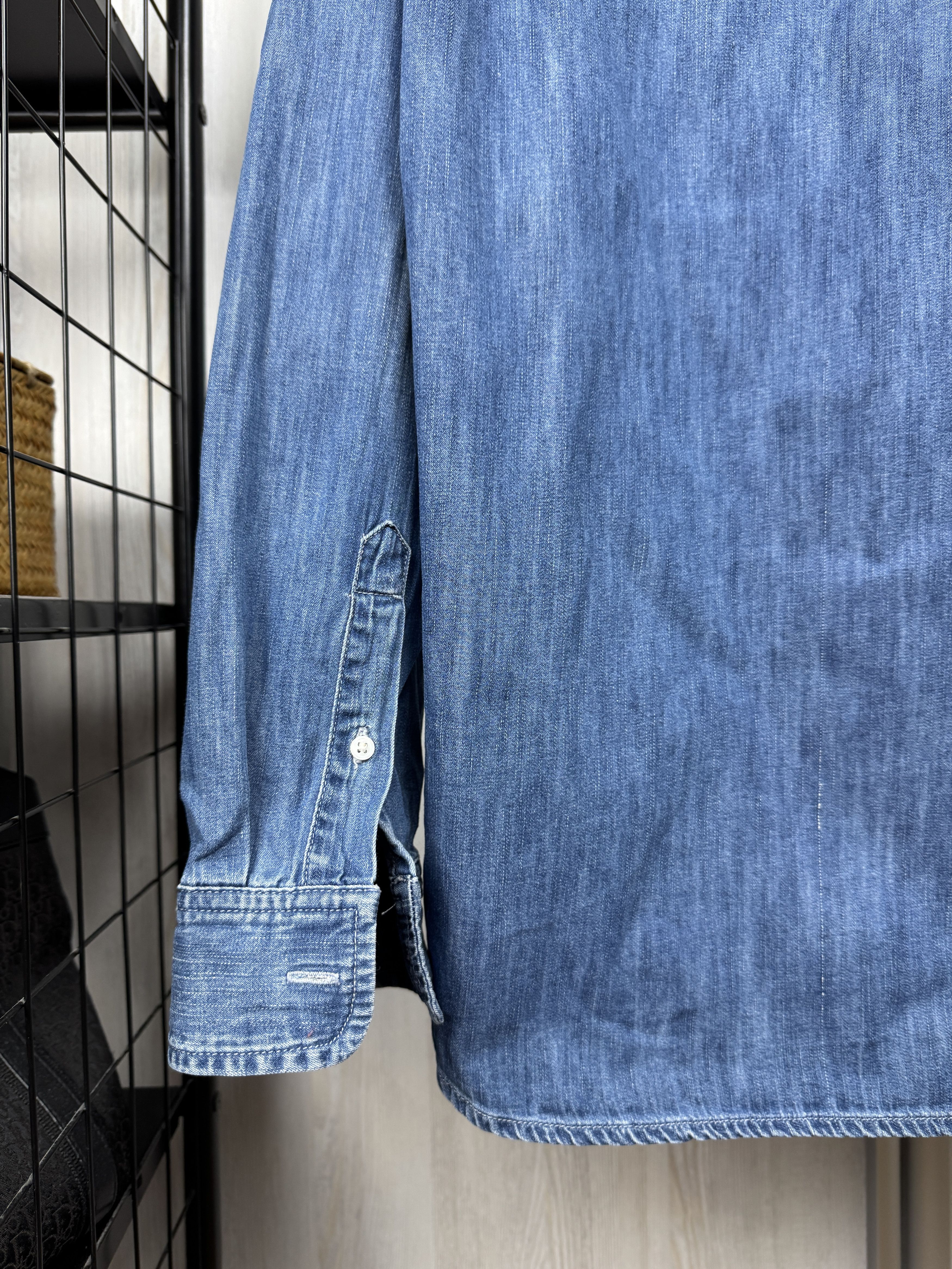 Carhartt Carhartt vintage blue denim button up pocket L/S Civil Shirt Size US XL / EU 56 / 4 - 7 Thumbnail