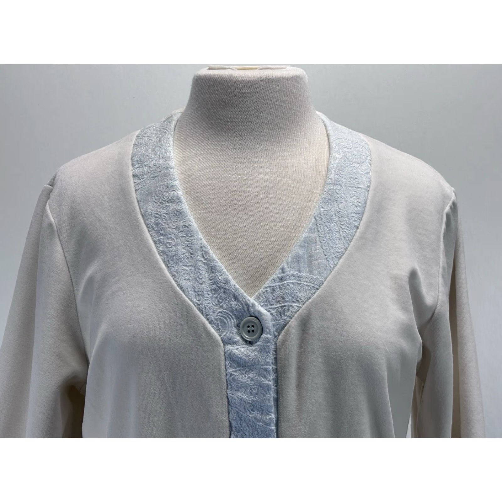 Vintage VINTAGE Diamond Tea Velvet Robe M Women’s Ivory Blue Jacquard Trim Pockets Robe Size ONE SIZE - 5 Thumbnail