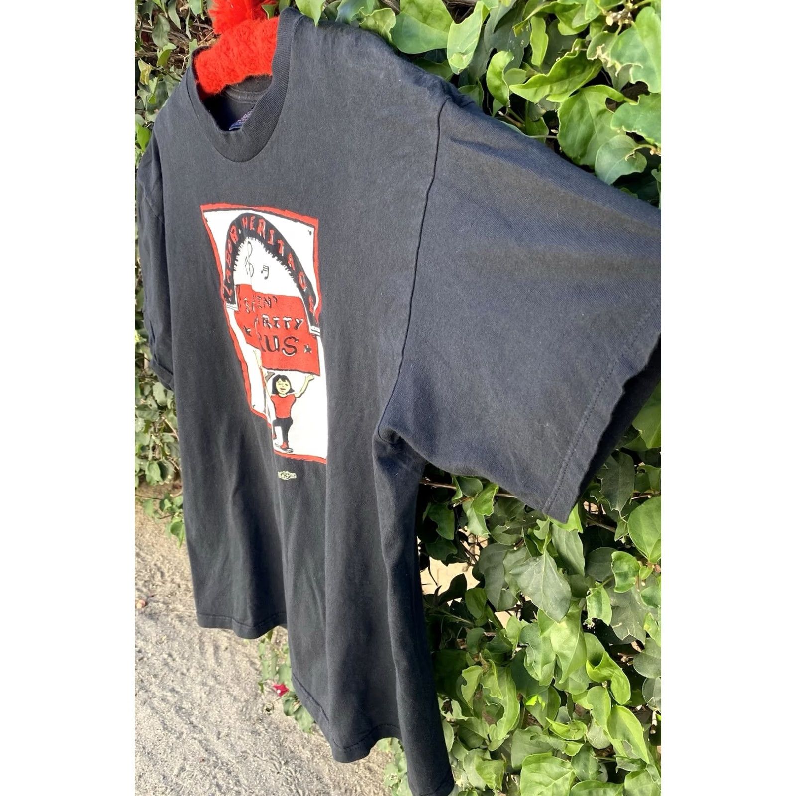 Vintage VINTAGE Classic Platinum Labor Heritage Tee Graphic Shirt Black XL Men Union Music Soli... Size US XL / EU 56 / 4 - 6 Thumbnail
