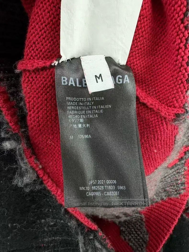 Balenciaga Balenciaga Black and Red Bulletproof Vest Large Destroyed Size US M / EU 48-50 / 2 - 4 Thumbnail
