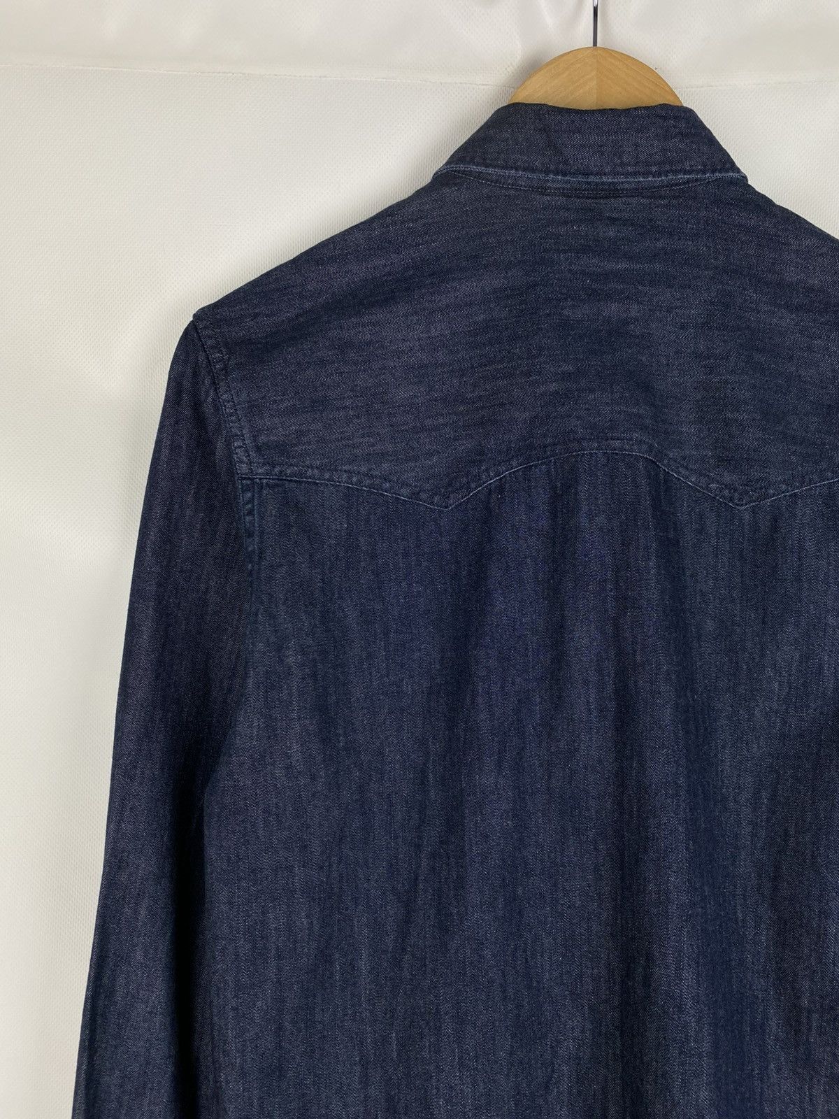 Levi's Levis men’s long sleeve denim button up shirt size S Size US S / EU 44-46 / 1 - 19 Thumbnail