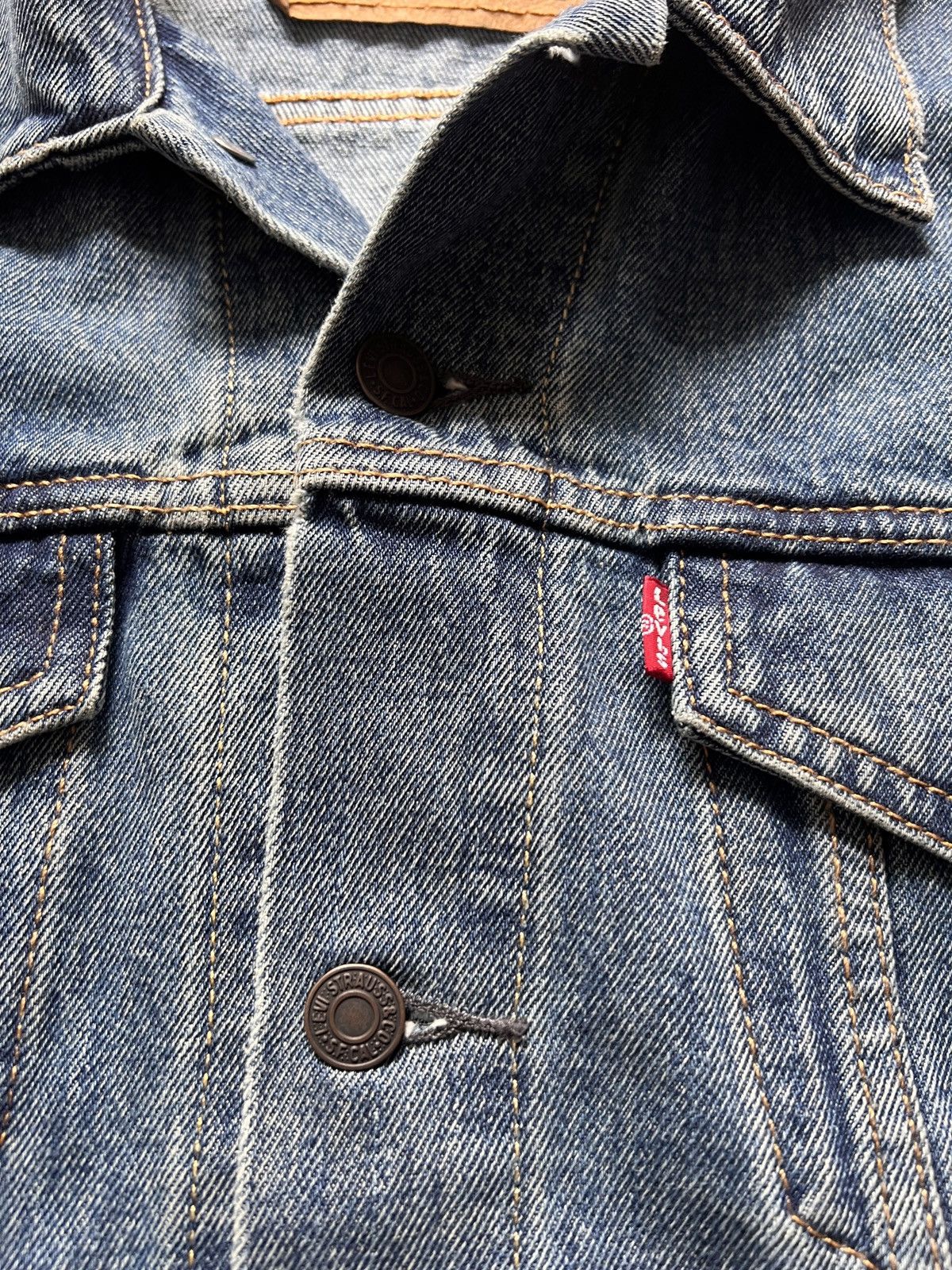 Levi's Vintage Clothing Levi’s Men’s Trucker Jeans Jacket Size US L / EU 52-54 / 3 - 8 Thumbnail