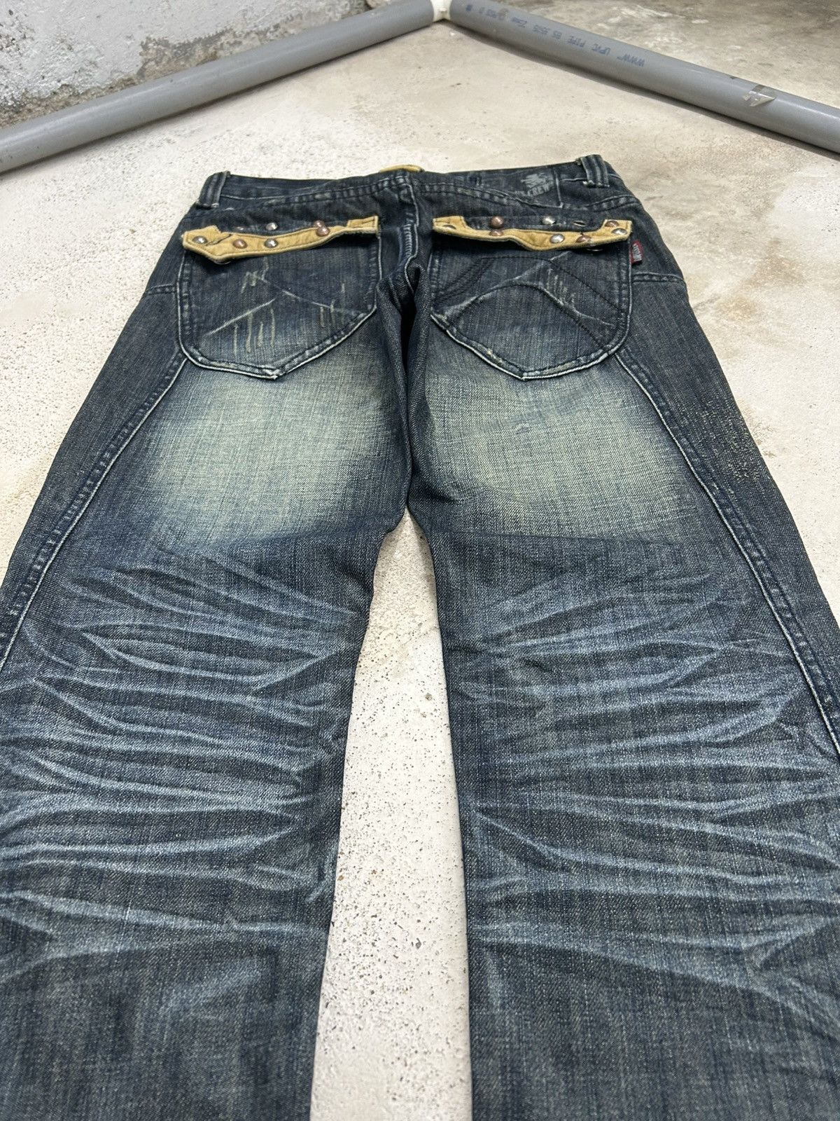 Le Grande Bleu (L.G.B.) Campus Crew Baggy Jeans Embellished Size US 29 - 11 Thumbnail