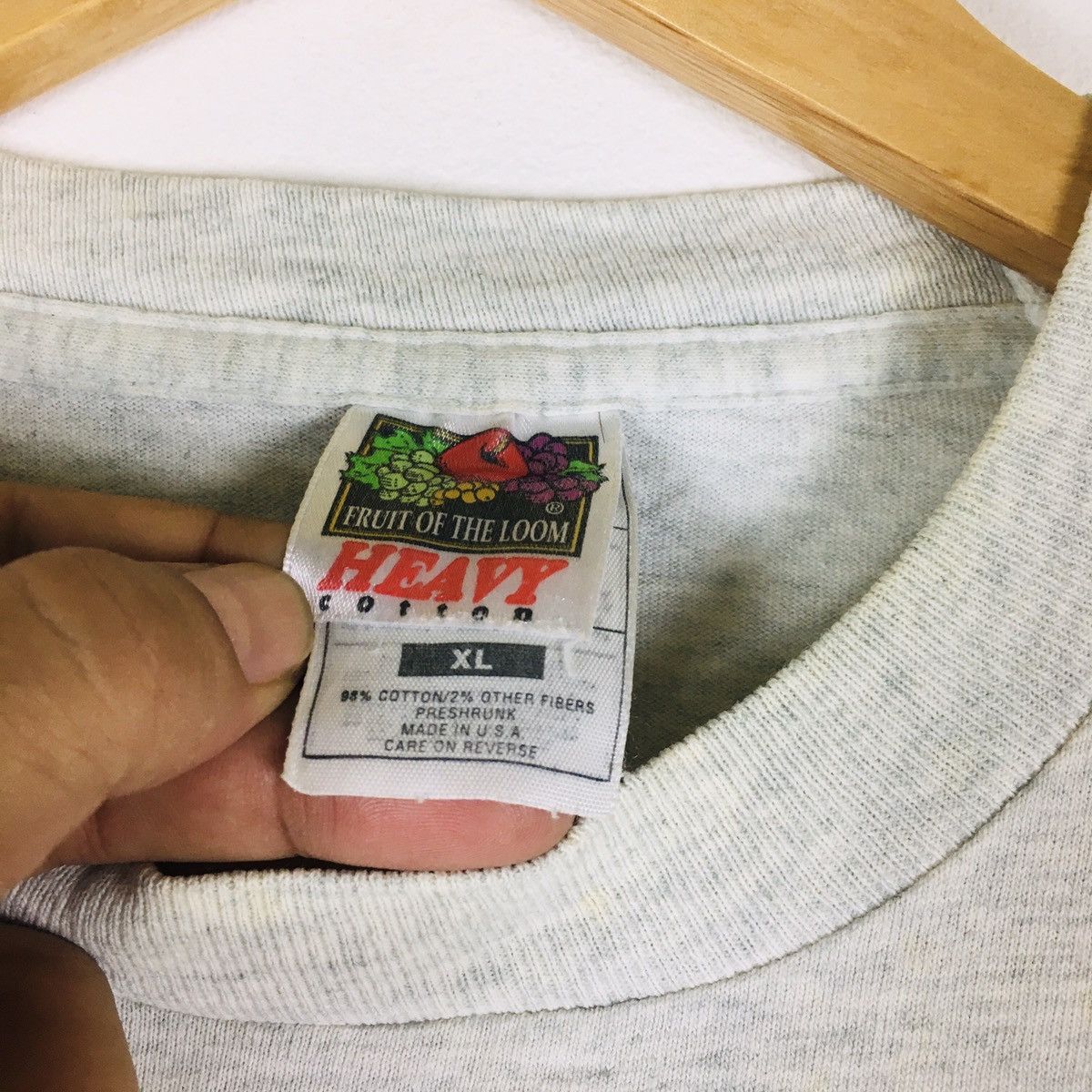 Fruit Of The Loom × NHL × Nutmeg Vintage 98s Single Stitch Stanley Cup Detroit Red Wings Size US L / EU 52-54 / 3 - 9 Thumbnail