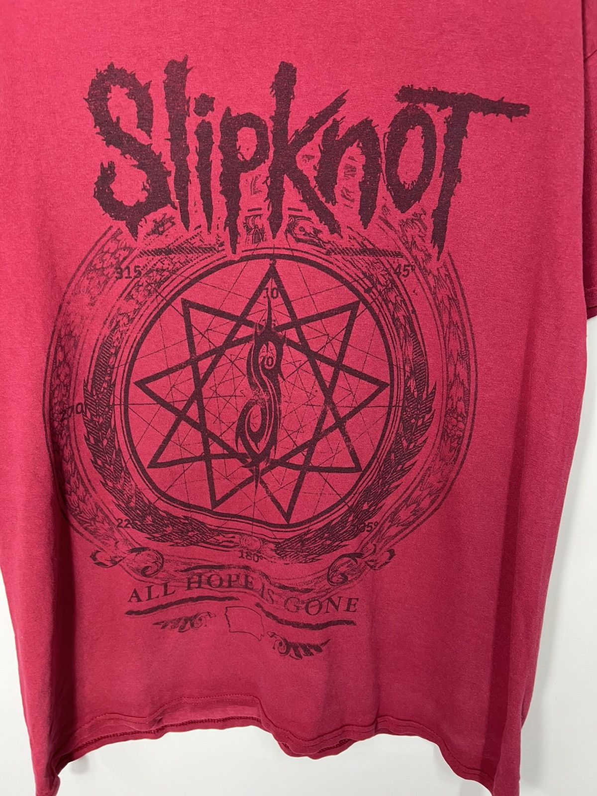 Band Tees Vintage Red men's slipknot t-shirt with pentorgram Size US L / EU 52-54 / 3 - 6 Thumbnail