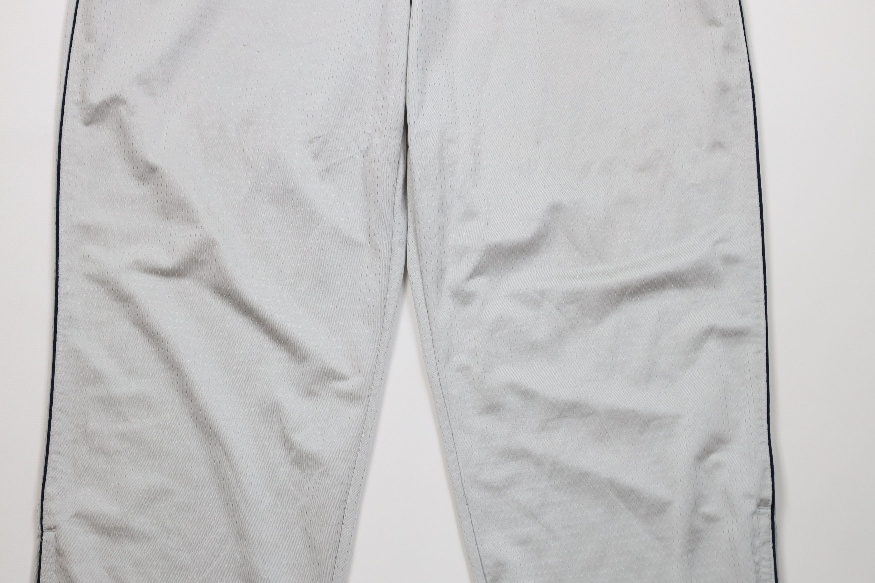 Reebok Vintage 90s Reebok Mesh Wide Leg Sweatpants Pants Silver Size US 40 / EU 56 - 3 Thumbnail