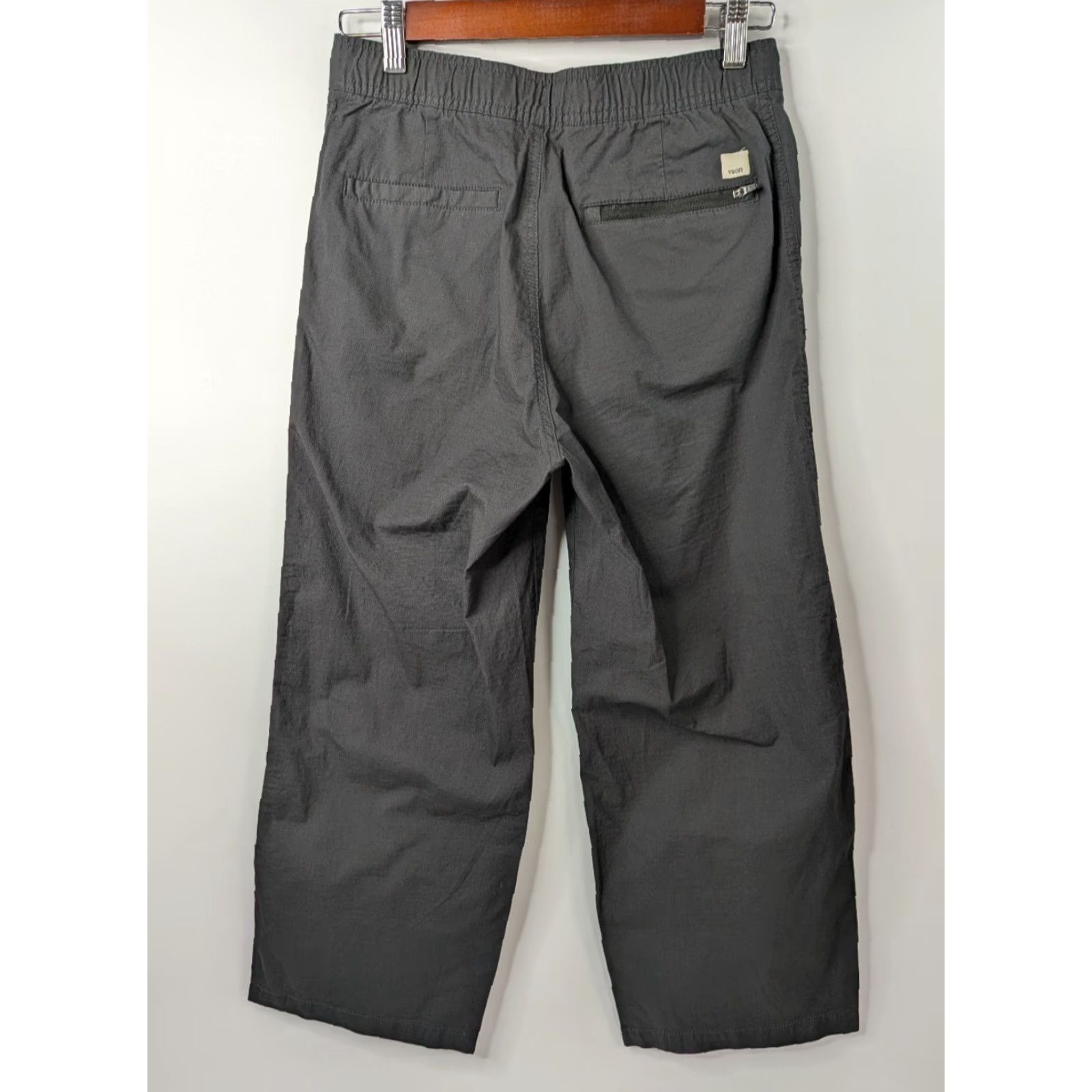 Vuori Vuori Pants Womens Ripstop Wide Leg Cropped S Grey Outdoor Hiking VW416 Size 28" / US 6 / IT 42 - 5 Thumbnail