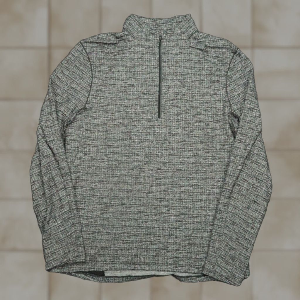 Lululemon Lululemon Pullover Men Large Gray Black Surge Warm Half Zip Training Performance Size US L / EU 52-54 / 3 - 1 Thumbnail