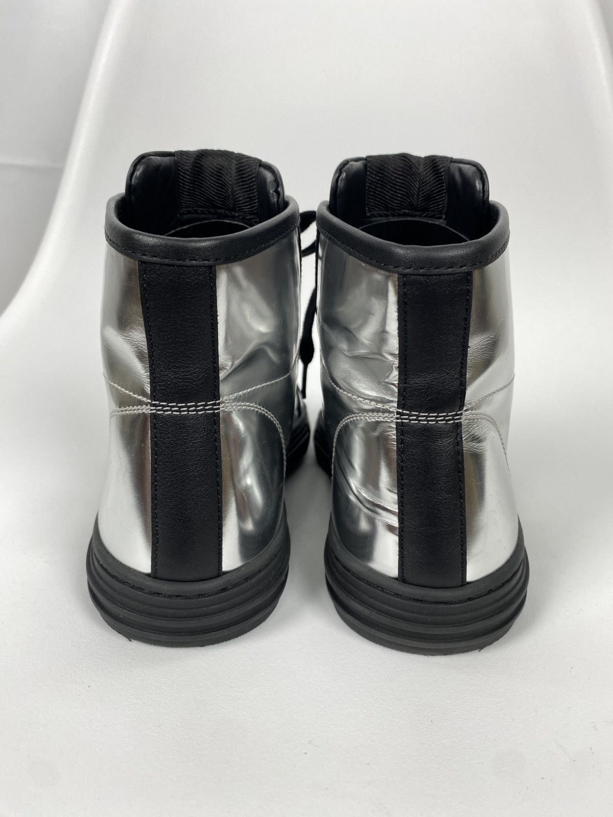 Gucci Gucci Metallic Leather Hi-Top Sneakers size 35.5 Size US 5.5 / IT 35.5 - 4 Thumbnail