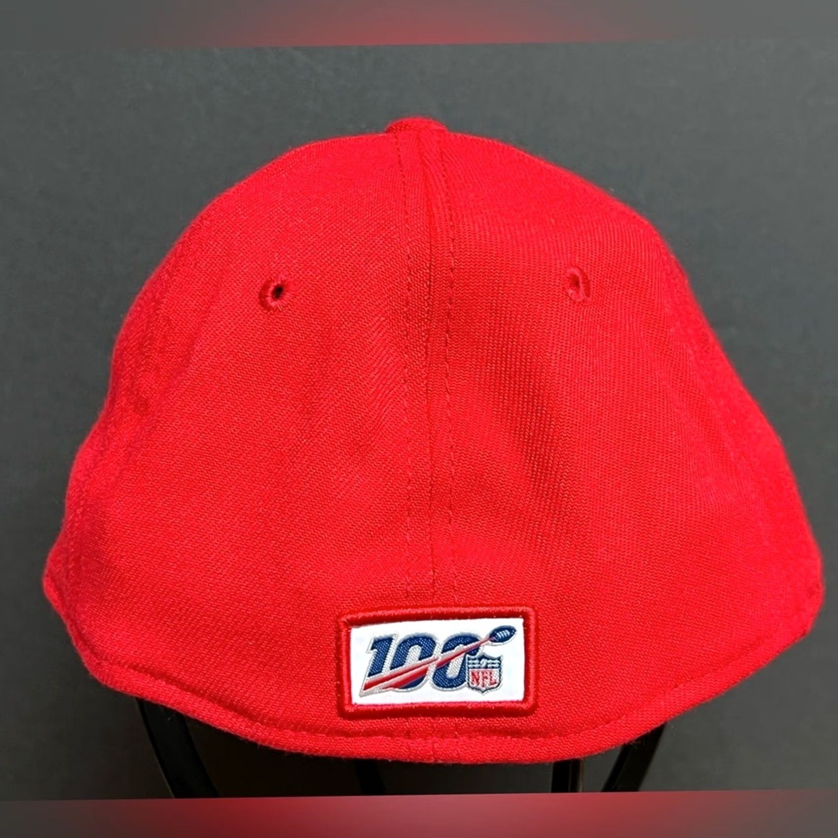 New Era VINTAGE Tampa Bay Buccaneers 2019 NFL Draft Hat Fitted New Era 39Thirty S/M NWOT Red 5 Panel Men M Size ONE SIZE - 5 Thumbnail