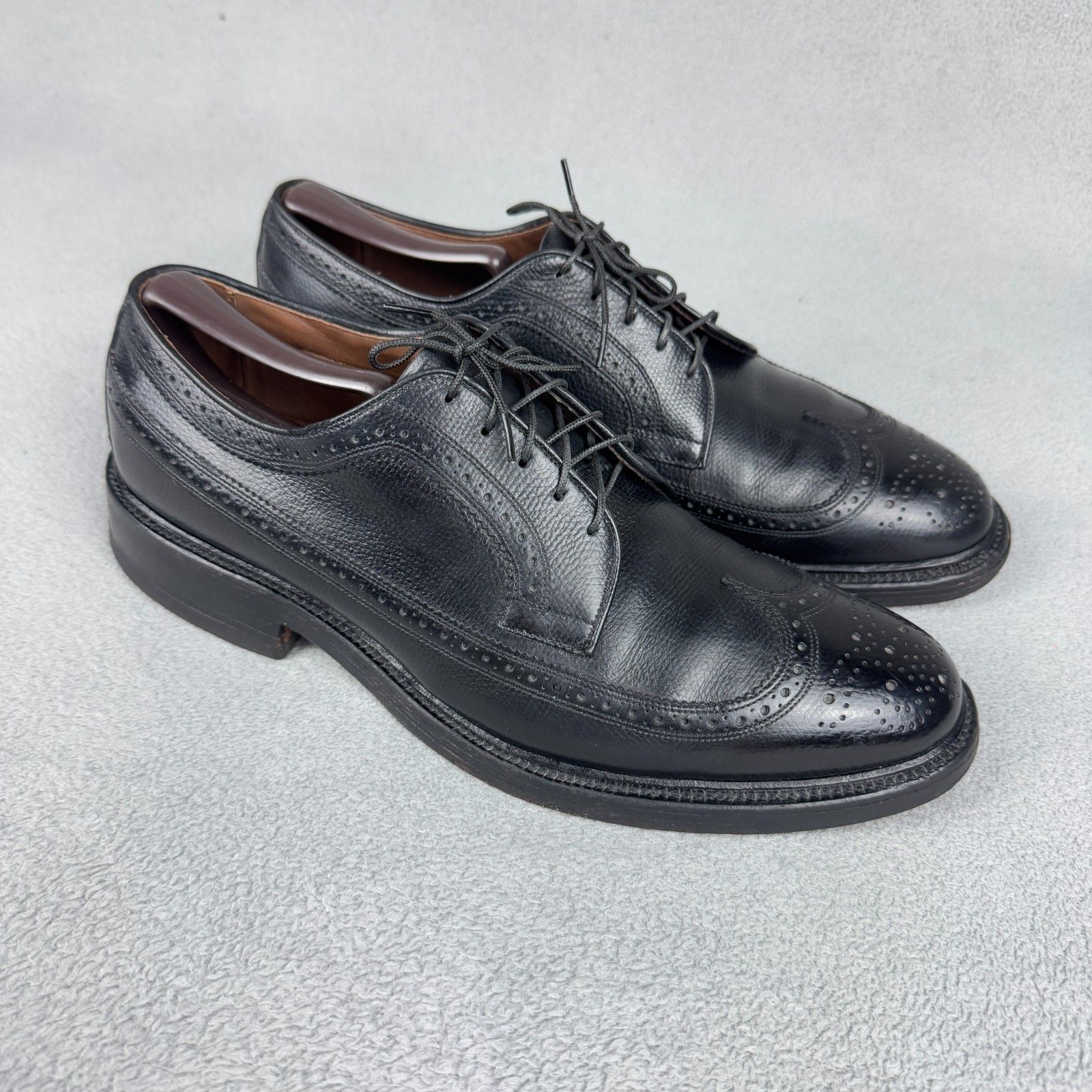 Allen Edmonds Allen Edmonds MacNeil Black Pebble Grain Longwing USA 9D Size US 9 / EU 42 - 1 Thumbnail