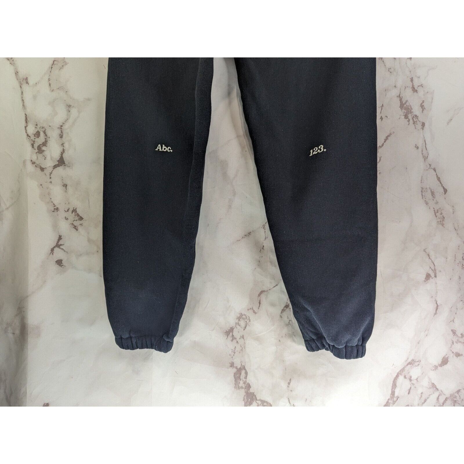 Advisory Board Crystals Advisory Board Crystals Sweatpants Men XL Black ABC Revolve Size US 38 / EU 54 - 9 Thumbnail