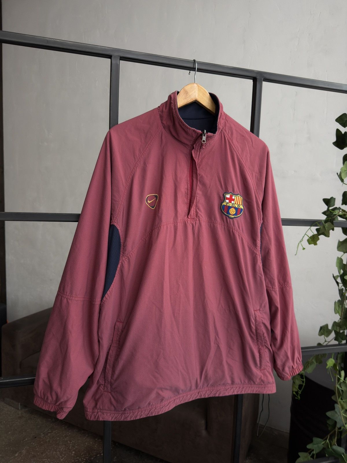 Nike Vintage Nike FC Barcelona Football Jacket Soccer Track Top Size US L / EU 52-54 / 3 - 13 Thumbnail
