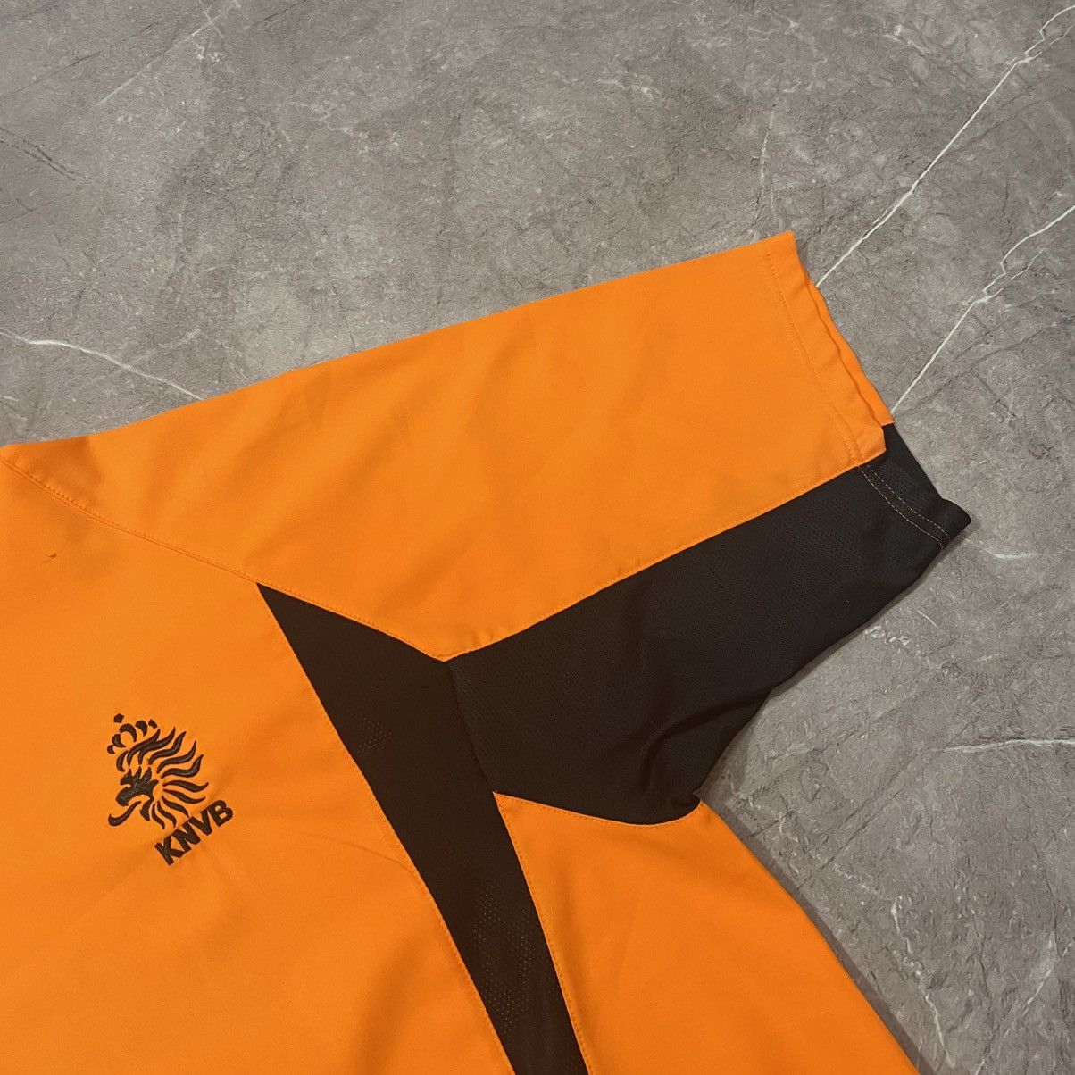 Vintage VINTAGE NIKE KNVB TEE SOCCER JERSEY NETHERLAND 90s Size US XL / EU 56 / 4 - 4 Thumbnail