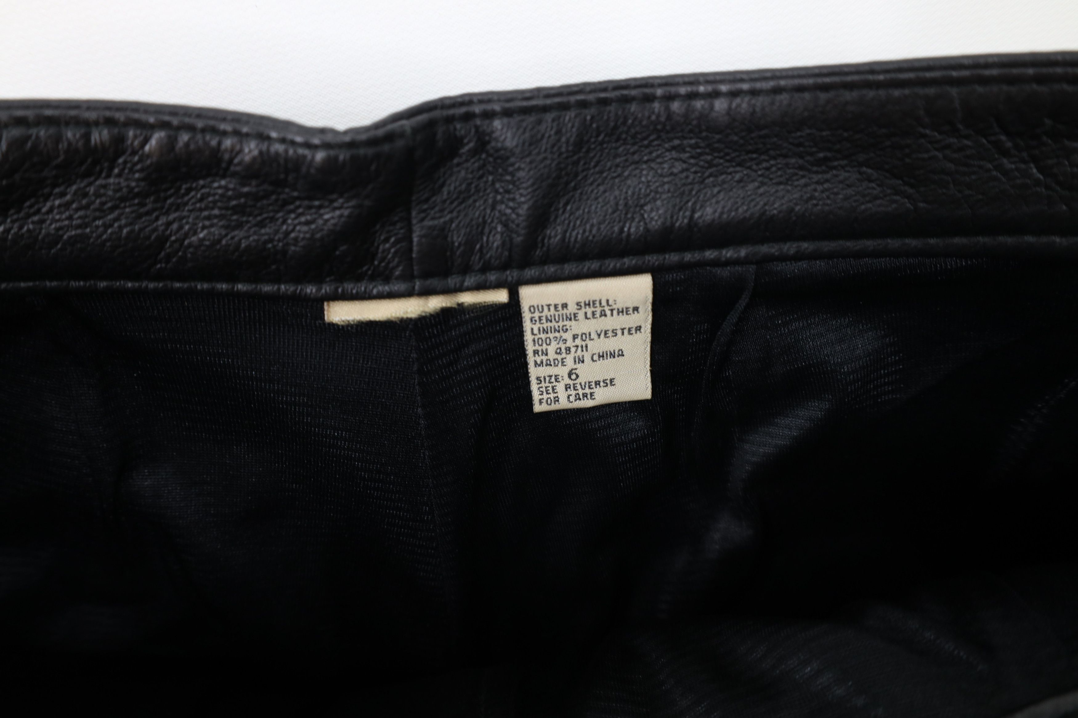 Vintage Vintage 90s Streetwear Leather Straight Leg Pants Black Size 28" / US 6 / IT 42 - 8 Thumbnail