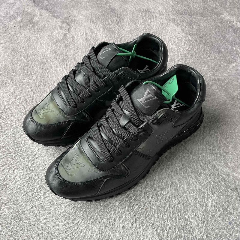 Louis Vuitton Louis Vuitton Run Away Low Top Sneakers 0079 Size US 7.5 / EU 40-41 - 1 Thumbnail