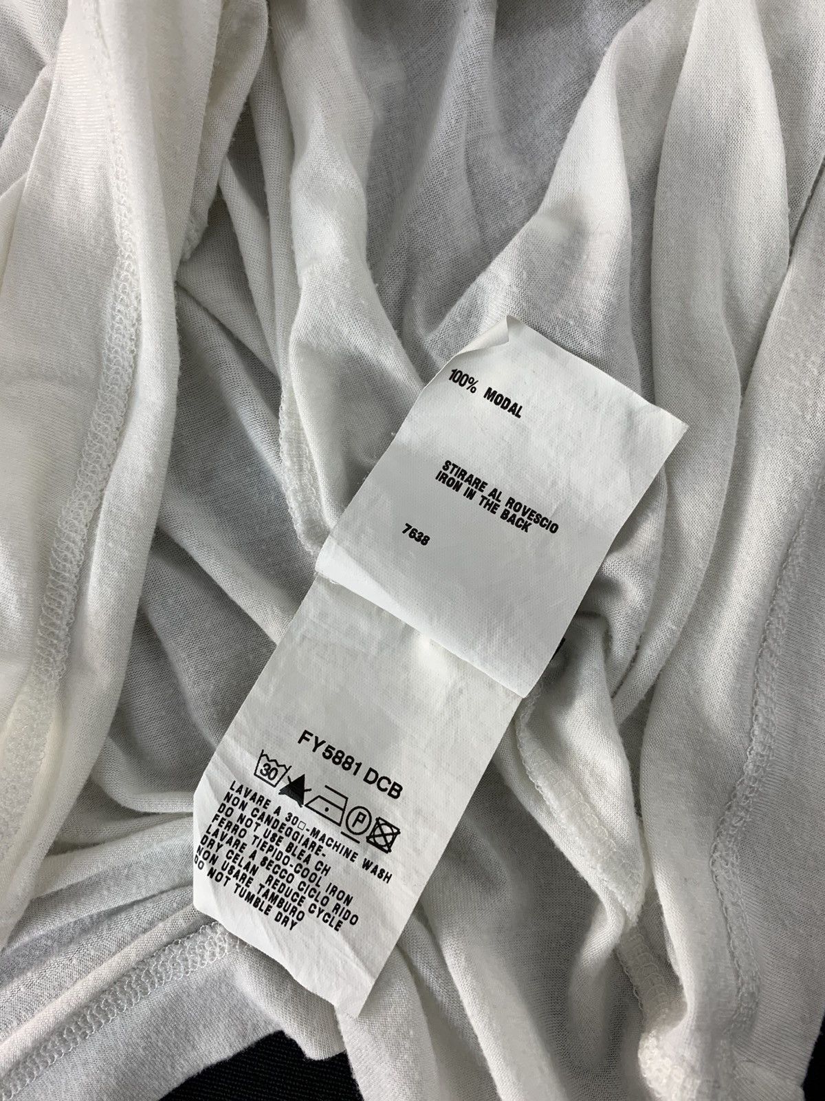 Fendi Fendi Fortune Italian Brand Graphic Screen Printed Tee Size US S / EU 44-46 / 1 - 9 Thumbnail