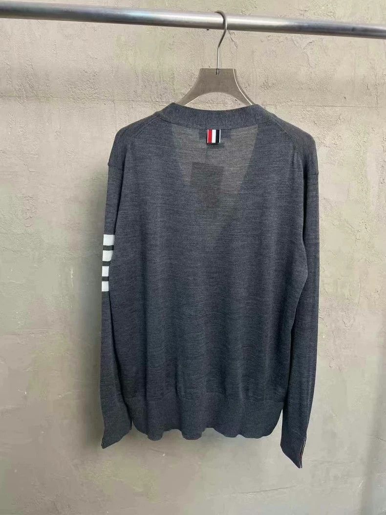 Thom Browne Thom Browne Gray wool sweater Size US L / EU 52-54 / 3 - 2 Thumbnail