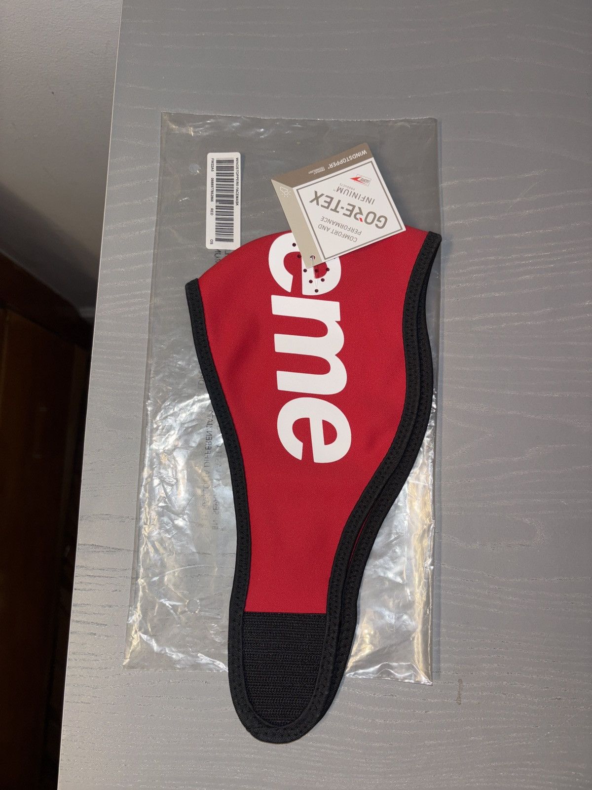 Supreme Supreme WINDSTOPPER Facemask Red FW22 Size ONE SIZE - 1 Thumbnail