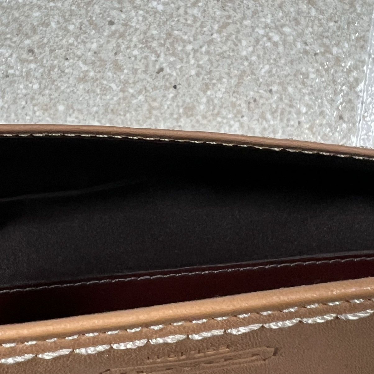 Coach Coach Beige Leather Turnlock Credit Card Bifold Long Wallet Size ONE SIZE - 8 Thumbnail