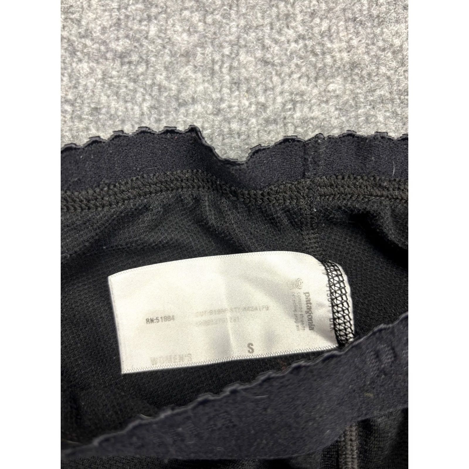 Patagonia Patagonia Leggings Womens S Black Thermal Base Layer Ankle Ski Hiking Pants Size 28" / US 6 / IT 42 - 2 Thumbnail