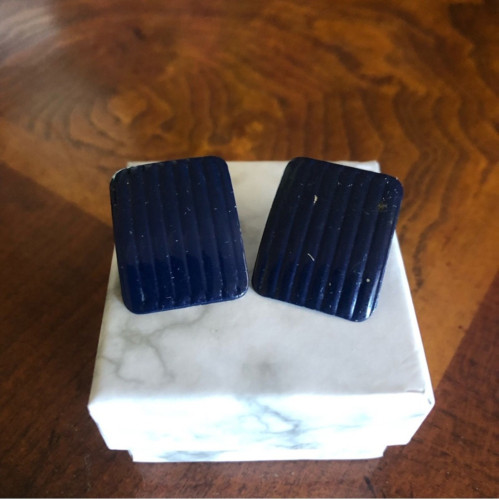 Vintage Vintage 80s navy blue painted lightweight metal earrings Size ONE SIZE - 1 Thumbnail