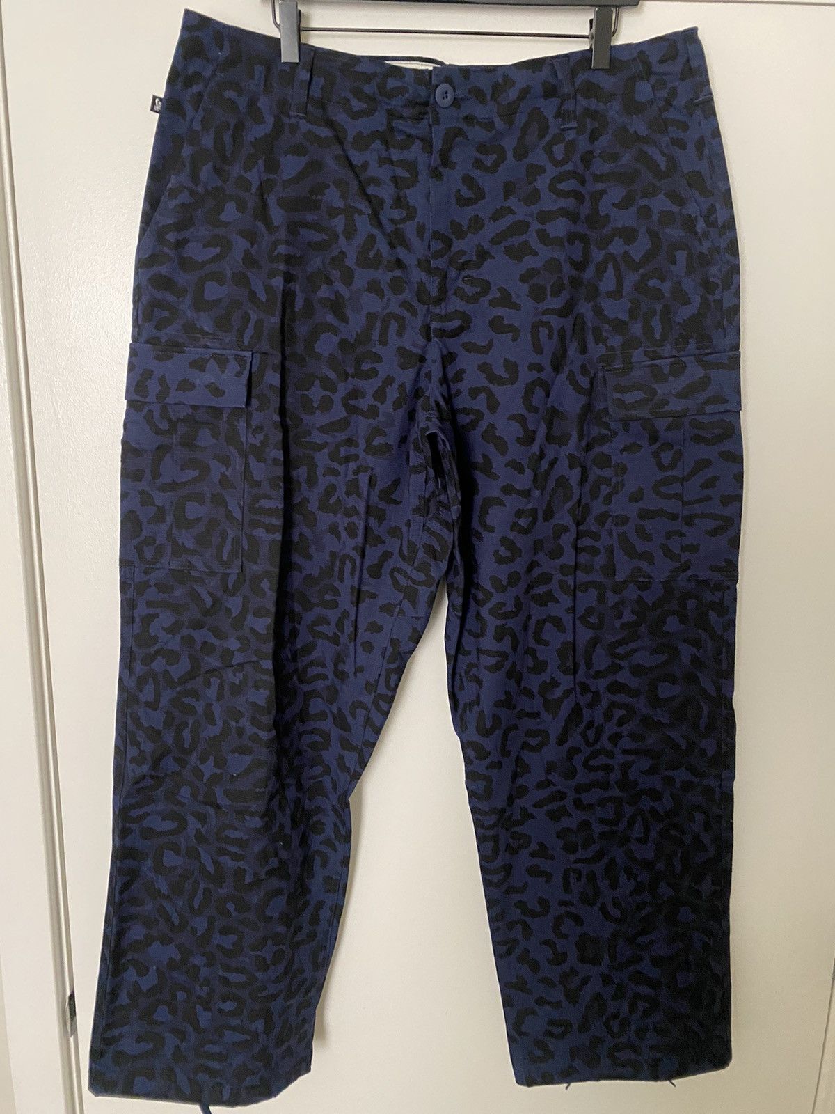 Nike Nike SB Kearny Allover Print Cargo Pant Sz S8 NWT Size US 38 / EU 54 - 1 Thumbnail