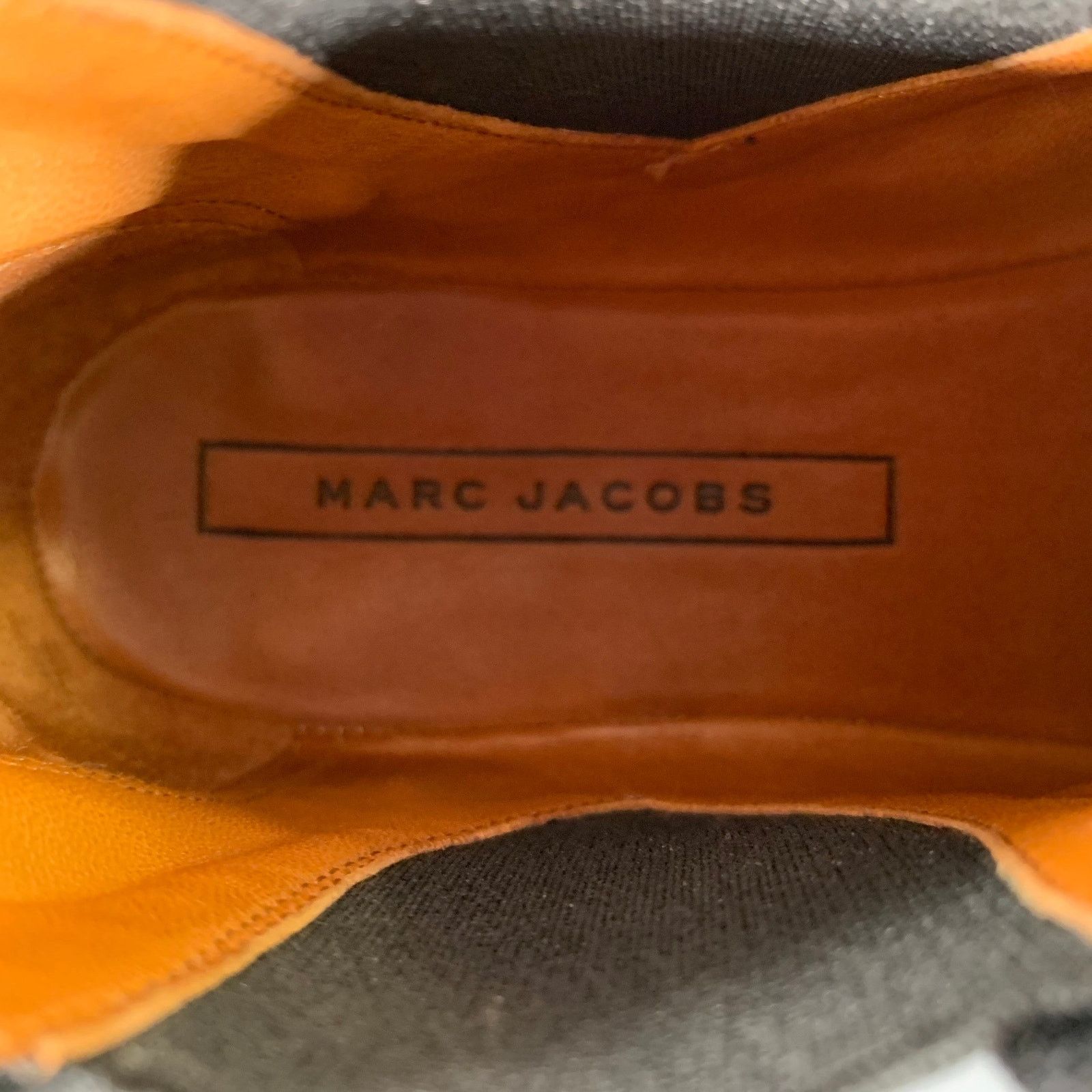 Marc Jacobs MARC JACOBS Size 8 Black Leather Calfskin Chelsea Flats Size US 8 / IT 38 - 8 Thumbnail
