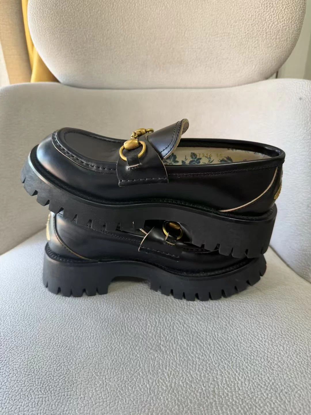 Gucci Gucci Horsebit Platform Loafer Women's 35 Worn Once Size US 4 / IT 34 - 4 Thumbnail