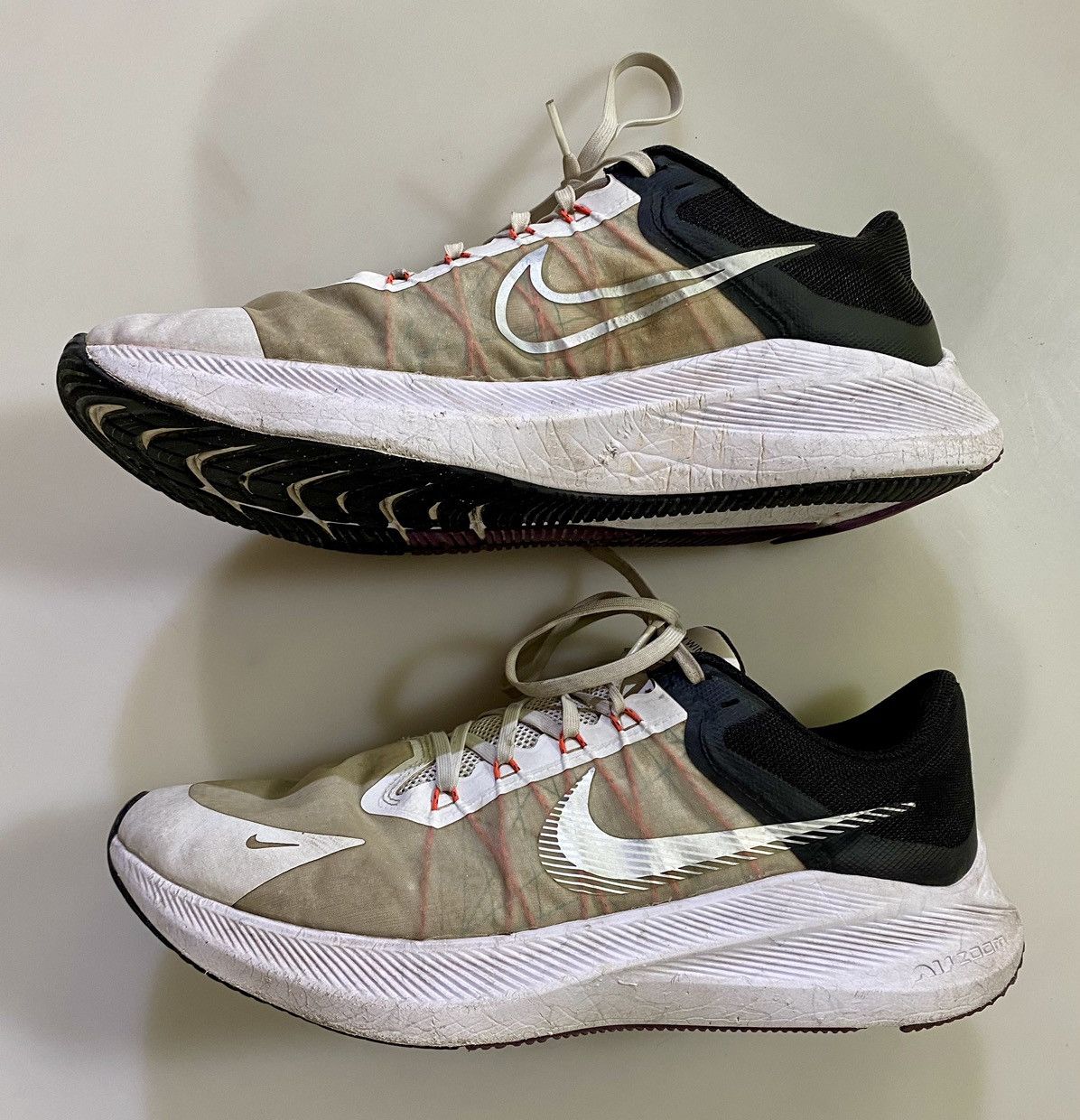 Nike VGC Nike Zoom WinFlo 8 6453 9666 946356 sneakers 12 Size US 12 / EU 45 - 1 Thumbnail