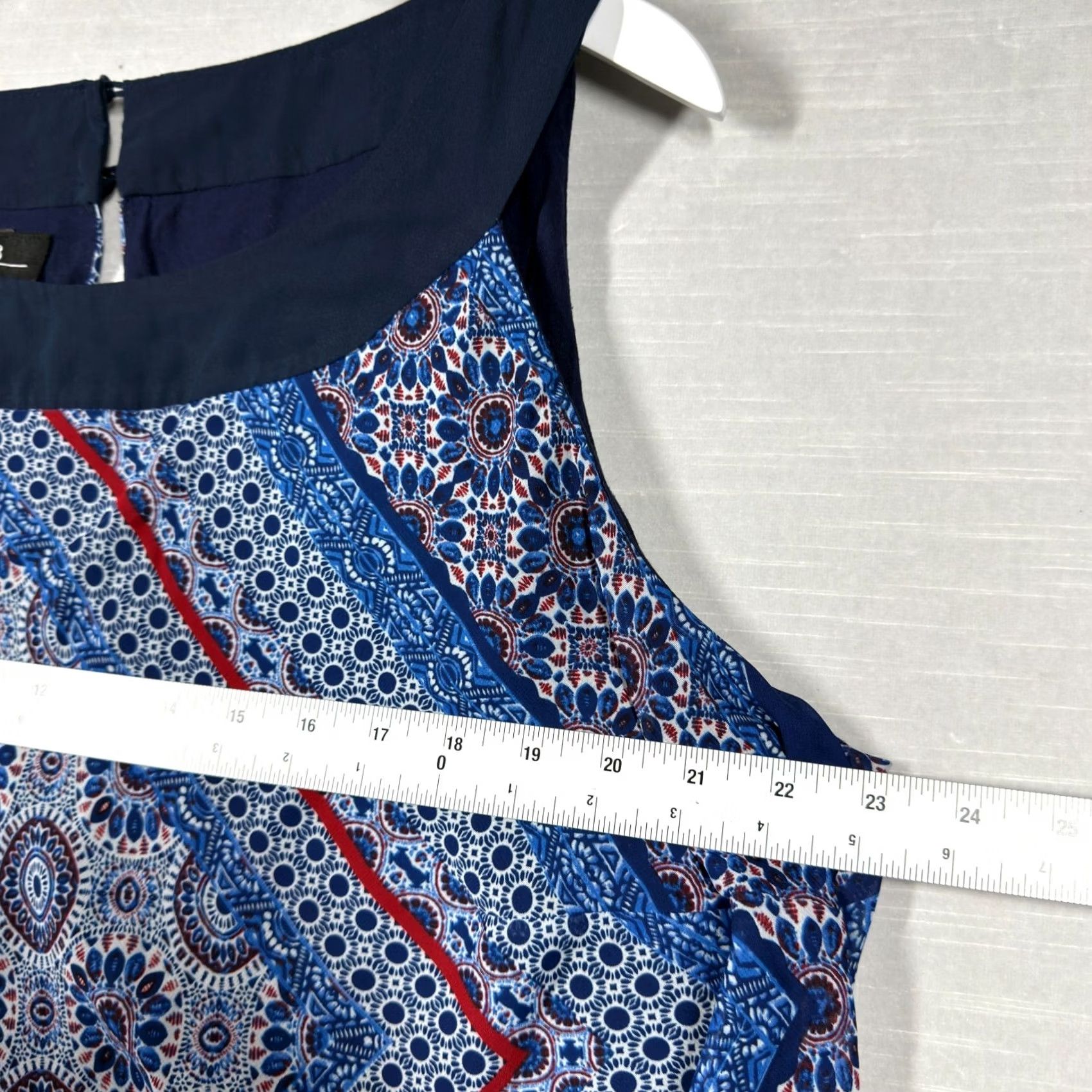 Vintage AGB Top Womens 3X Blue Flowy Boho Bandana Chic Coastal Hippie Floral Geometric Size XXL / US 16-18 / IT 52-54 - 4 Thumbnail