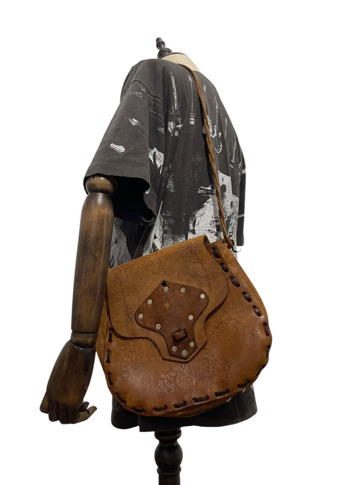 Genuine Leather Full Leather Patina Unknown Handmade Shoulder Bag 9🟩 Size ONE SIZE - 1 Thumbnail