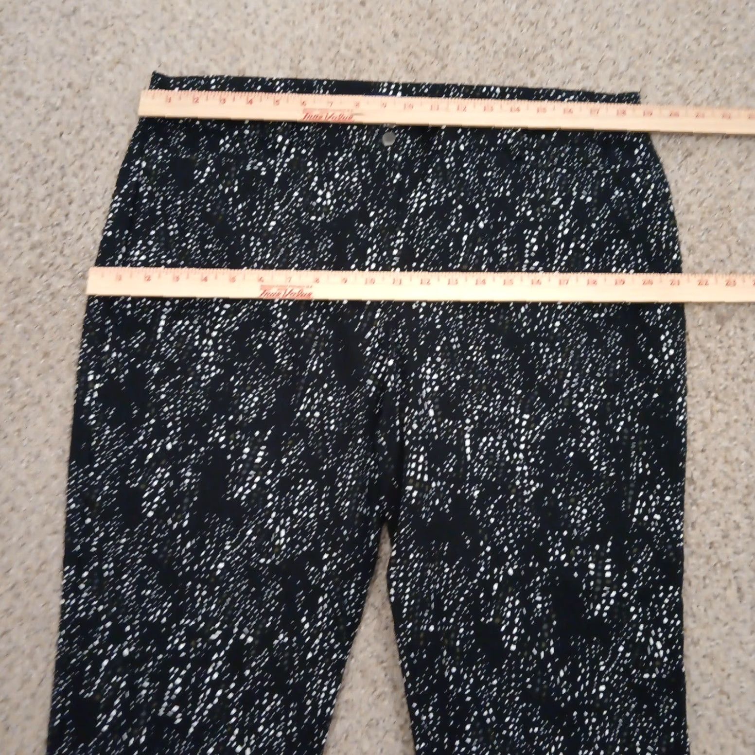 Apt. 9 Apt 9 Pants Womens 16 Black Geometric Straight Leg Cotton Blend Ankle Size 16 Regular Inseam 27 Womens Size 38" / US 16 / IT 52 - 2 Thumbnail