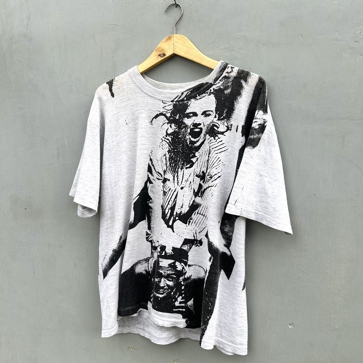 Vintage Vintage 90s Tshirt Marilyn Monroe AOP Builtup Size US L / EU 52-54 / 3 - 2 Thumbnail