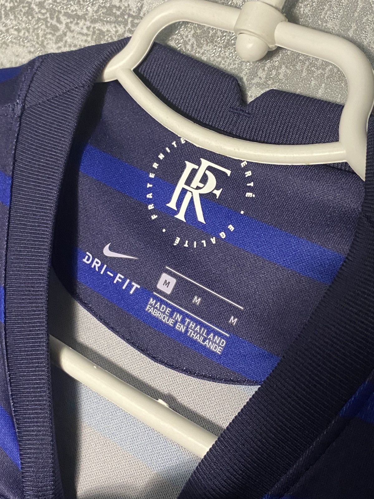 Nike 2020 France nike Woman Soccer Jersey Football Shirt Kit Size M / US 6-8 / IT 42-44 - 3 Thumbnail