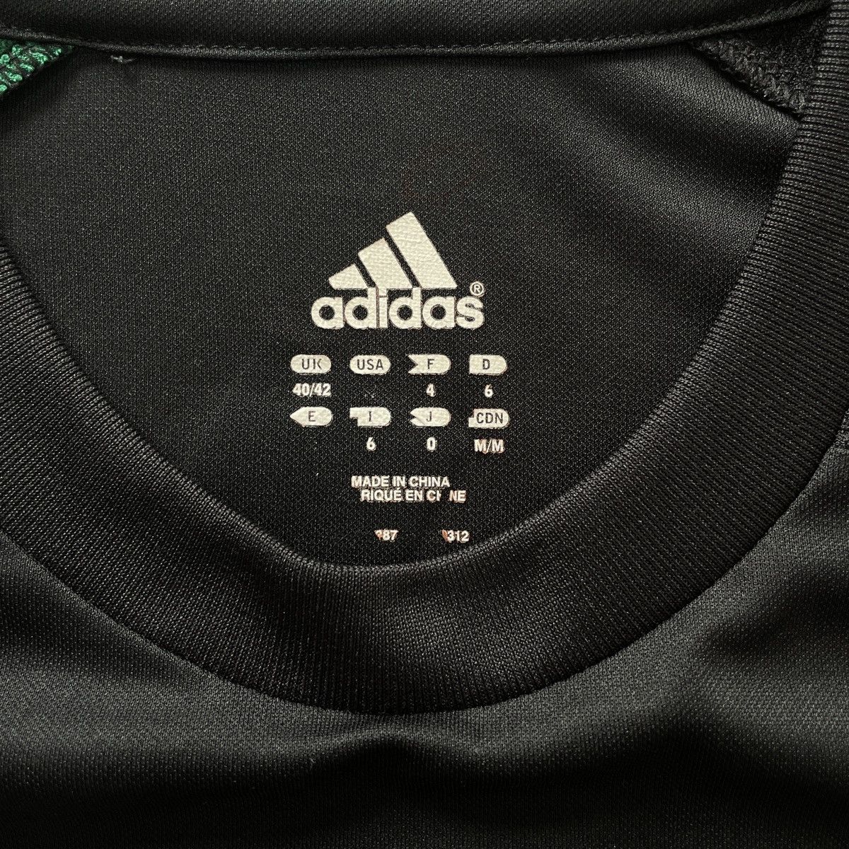 Adidas AC Milan Adidas Training Jersey Shirt Men 2012/2013 Size US M / EU 48-50 / 2 - 5 Thumbnail