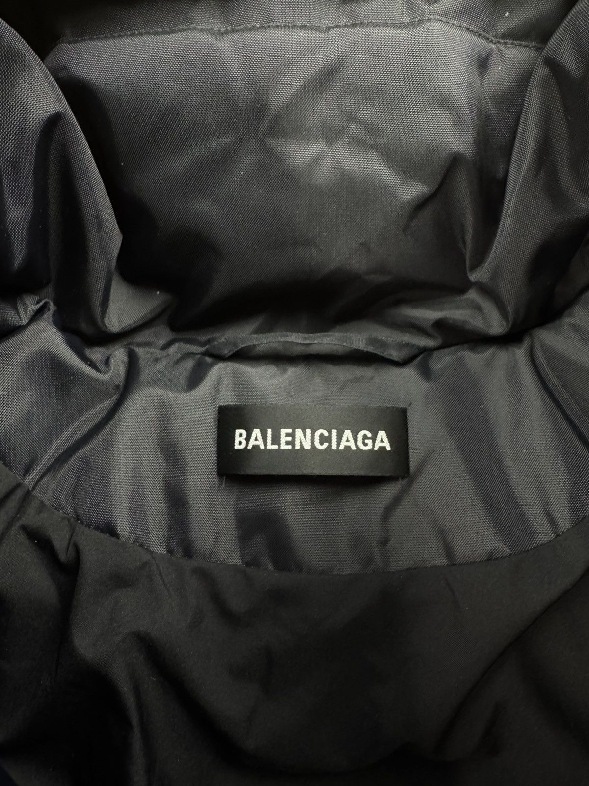 Balenciaga Balenciaga AW18 Striped Puffer Down Jacket Size US M / EU 48-50 / 2 - 6 Thumbnail