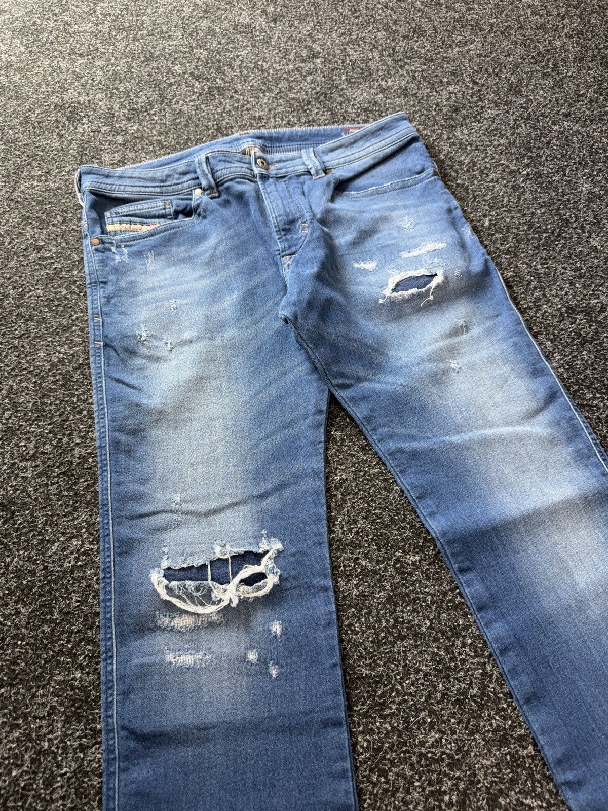 Diesel 00s Y2K Diesel Distressed Jeans Slim Stretch Denim Blue Size US 32 / EU 48 - 4 Thumbnail