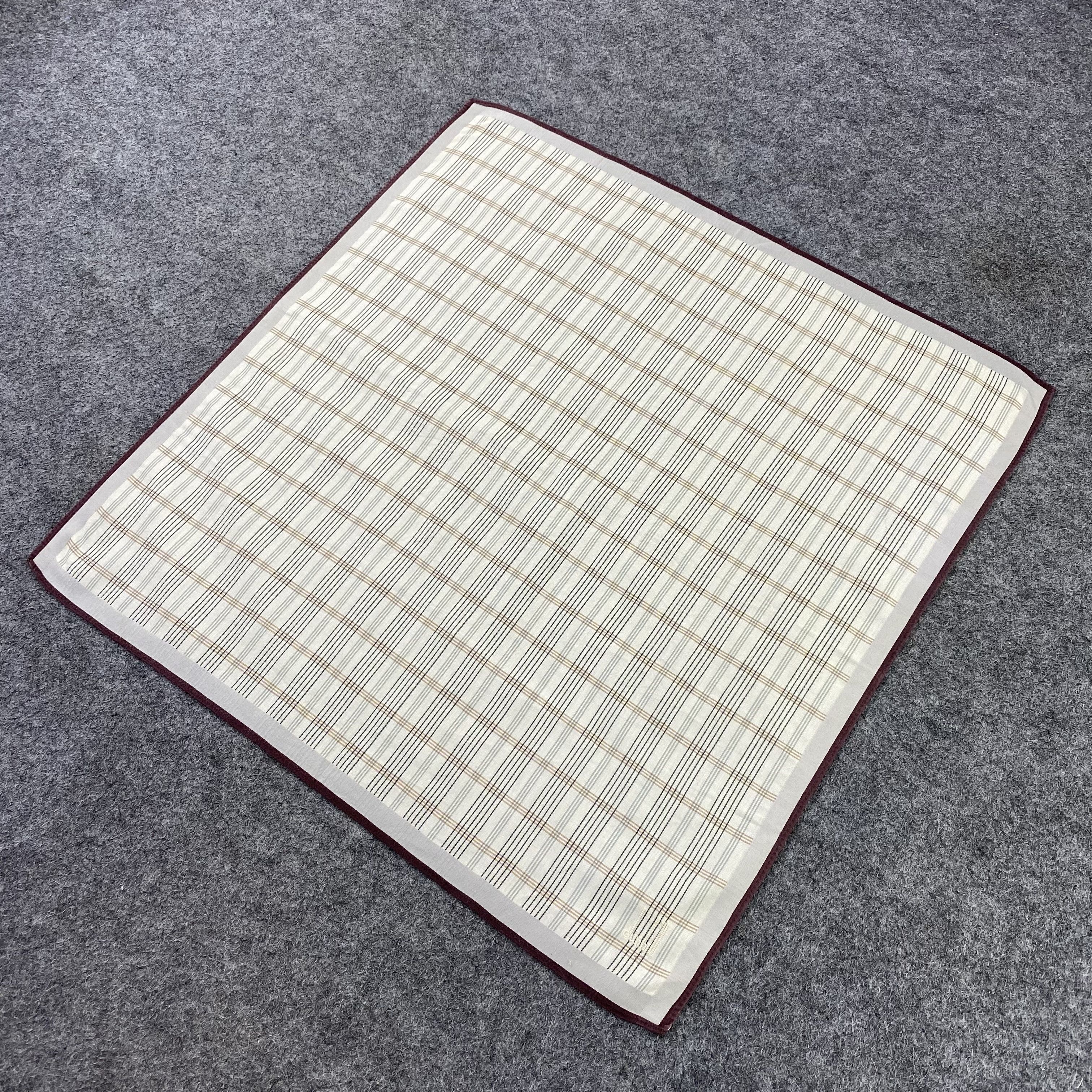 Alfred Dunhill Alfred Dunhill Handkerchief / Bandana / Neckerchief-B1216 Size ONE SIZE - 4 Thumbnail