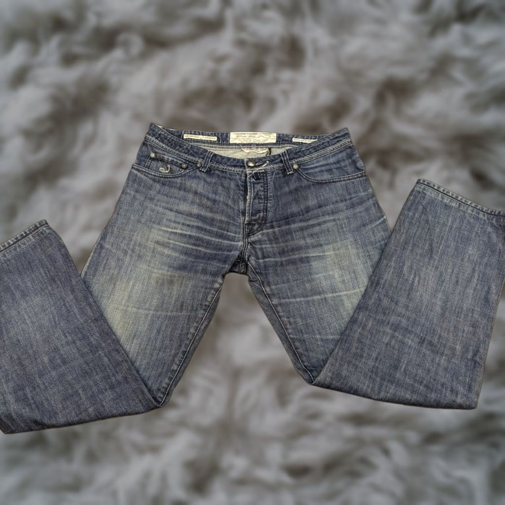 Jacob Cohen Jacob Cohen Mens Type 620 Blue Jeans W37 L29 Denim Buttony Fly Dark Wash Jeans Mens Regular Size 37 Blue Size US 37 - 1 Thumbnail